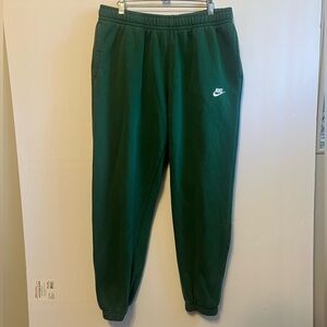 Nike Forest Green sweat pants with cuffed hem size xl